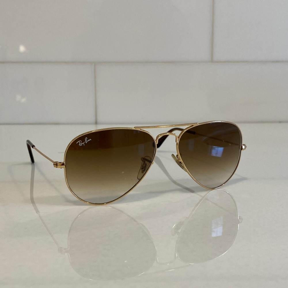 Brown Aviator Ray-Ban